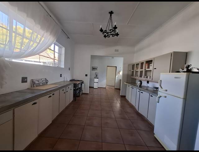 4 BEDROOM HOUSE FOR SALE IN SELECTION PARK